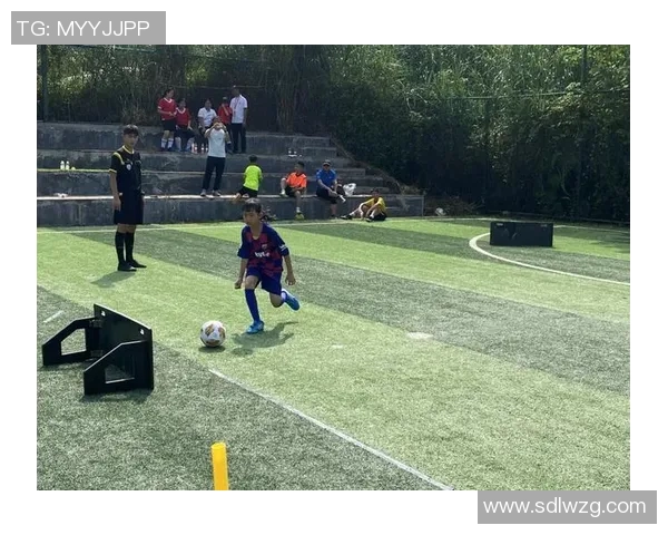 云浮足球明星的崛起与成就探秘他们如何改变了这座城市的足球文化